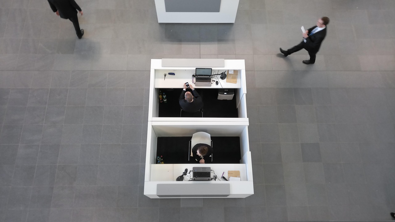 技术支持辅助是否已经成为了卡牌式游戏必不可少的元素