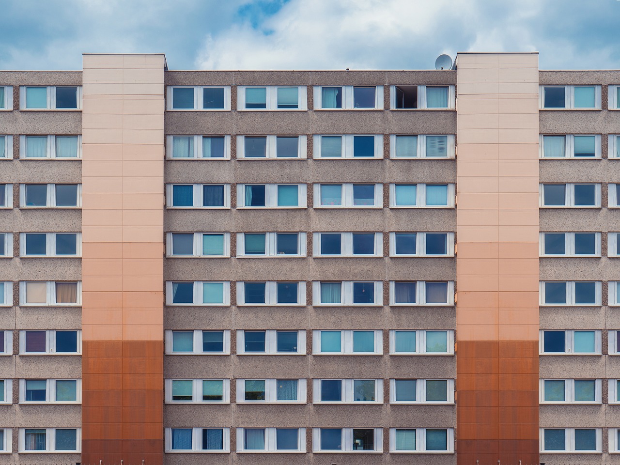 白号发卡网：龙猫直播怎么注册账号