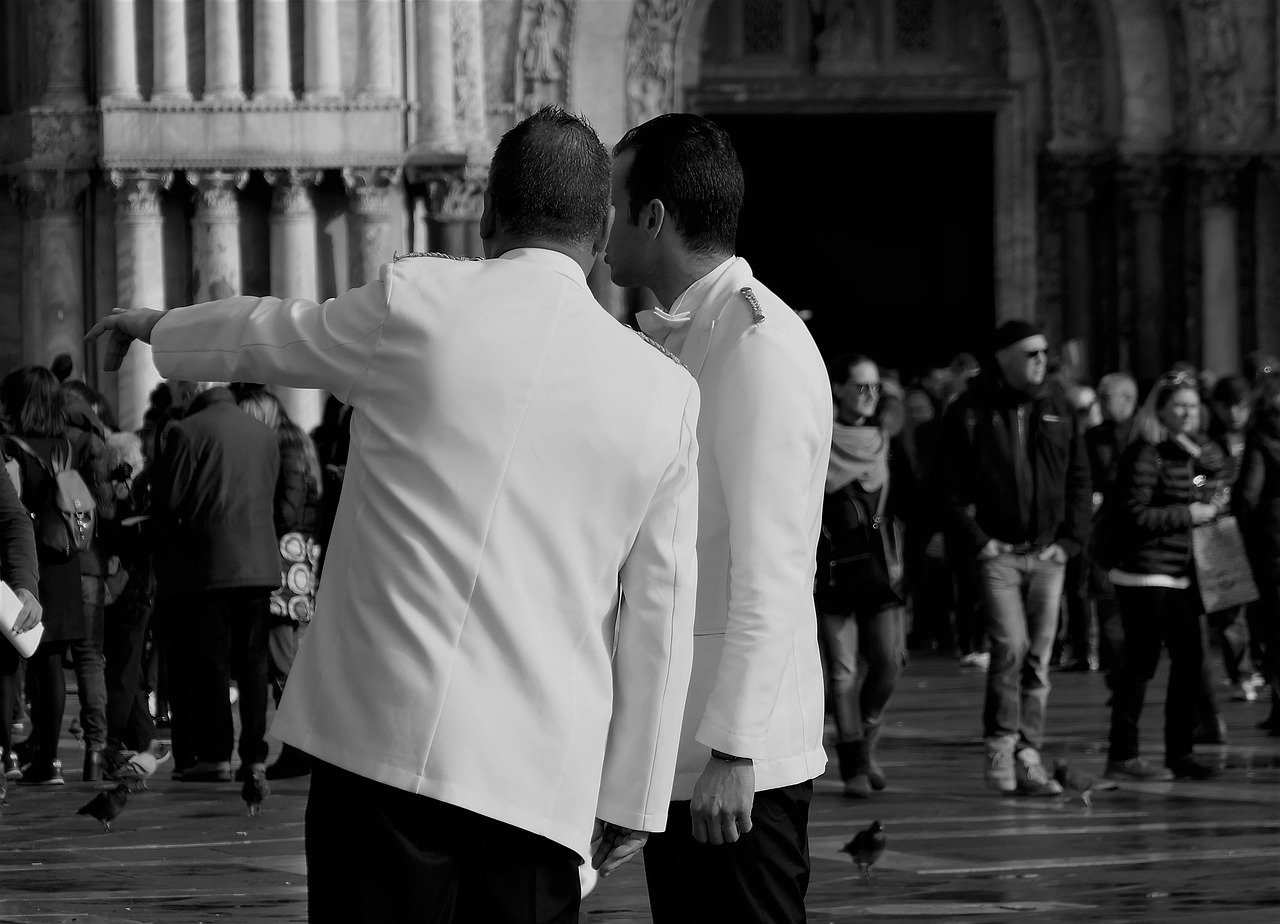 短信平台如何保证数据的安全和隐私？